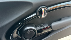 MINI Hatchback 135kW Cooper S Level 3 33kWh 3dr Auto Electric Hatchback